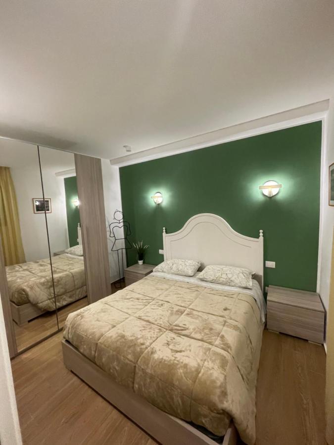 Sisters' House Apartment Bari Exterior foto